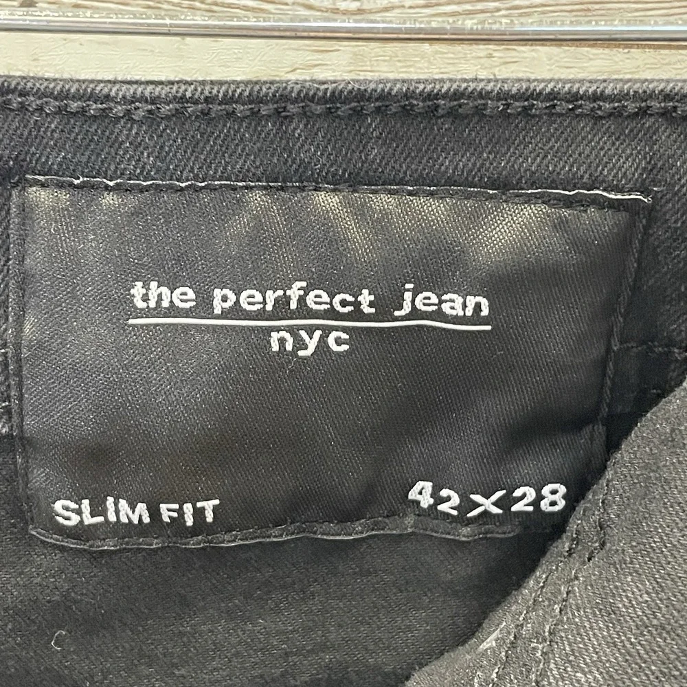 NWT NYC The Perfect Jean Mens 42x28 Jeans Slim Fit Black Stretch NEW